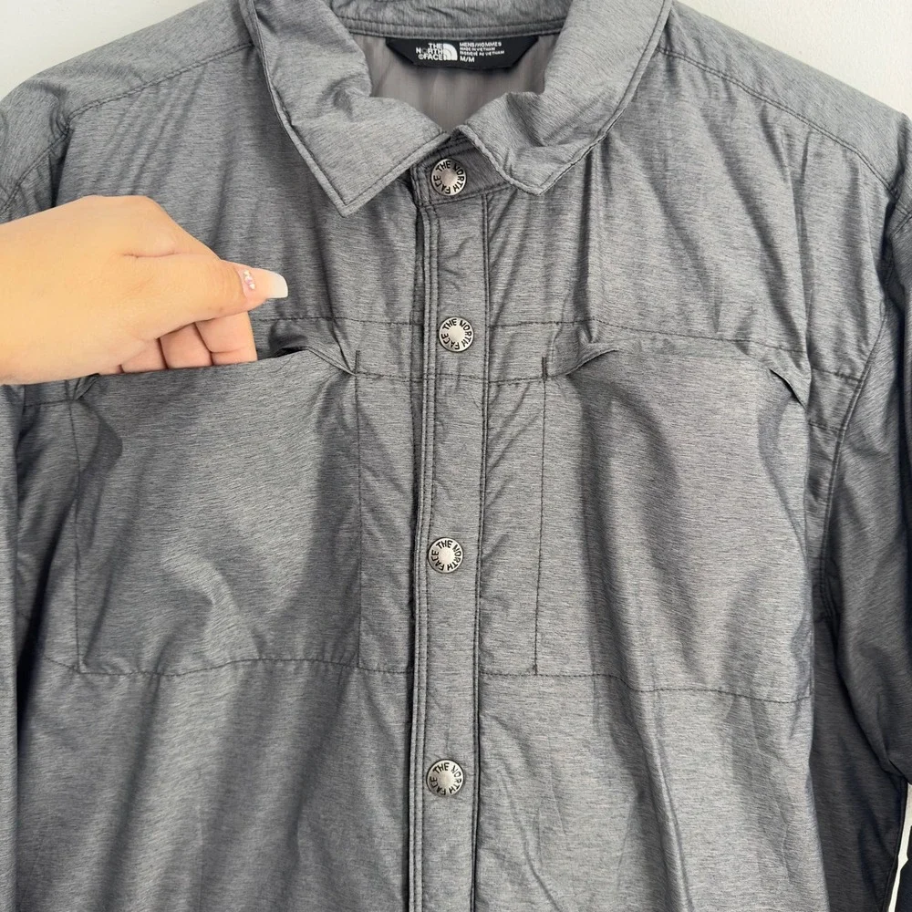 The‎ North Face gray jacket - Picture 4 of 11